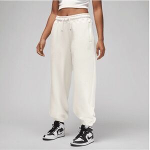 Nike Jordan White Joggers